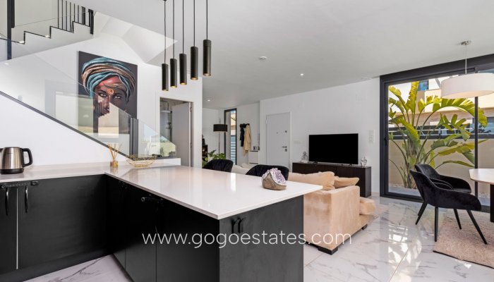 Te koop - Huis - Vrijstaande Villa - Los Montesinos - Los Montesinos Centro