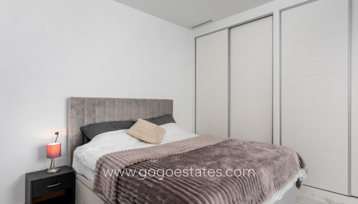 Te koop - Huis - Vrijstaande Villa - Los Montesinos - Los Montesinos Centro