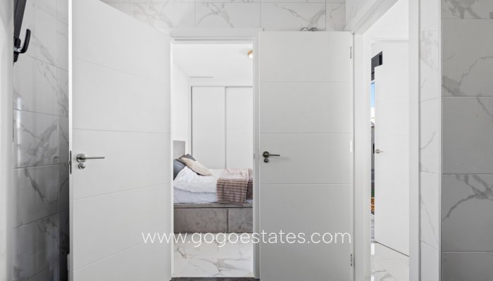 Te koop - Huis - Vrijstaande Villa - Los Montesinos - Los Montesinos Centro