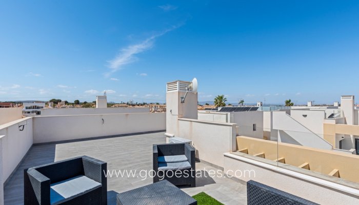 Te koop - Huis - Vrijstaande Villa - Los Montesinos - Los Montesinos Centro