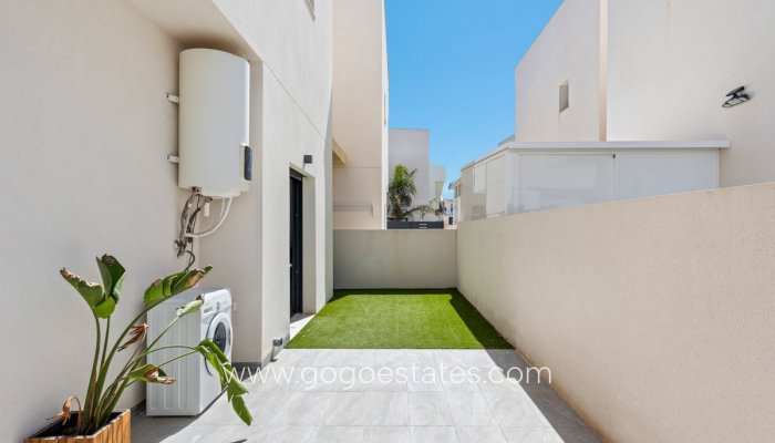 Te koop - Huis - Vrijstaande Villa - Los Montesinos - Los Montesinos Centro