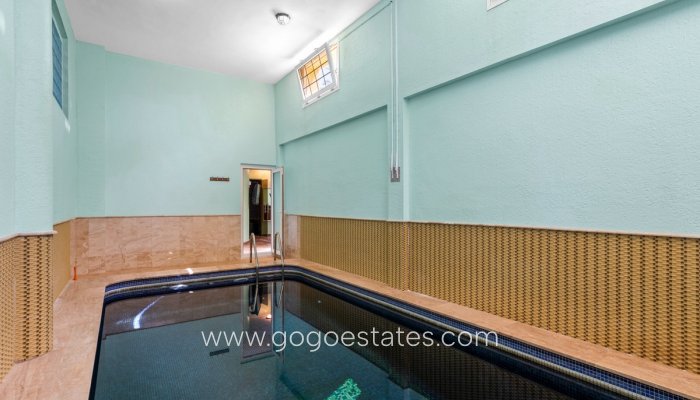 Te koop - Huis - Vrijstaande Villa - Orihuela - Playa Flamenca