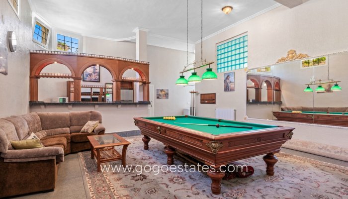 Te koop - Huis - Vrijstaande Villa - Orihuela - Playa Flamenca