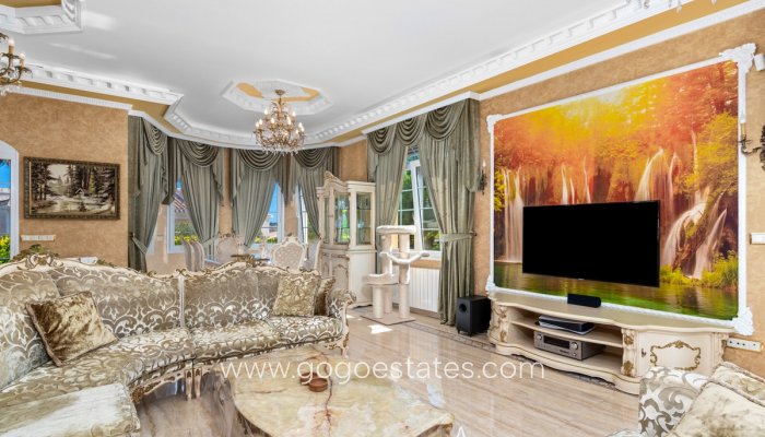 Te koop - Huis - Vrijstaande Villa - Orihuela - Playa Flamenca