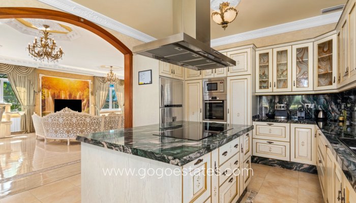 Te koop - Huis - Vrijstaande Villa - Orihuela - Playa Flamenca