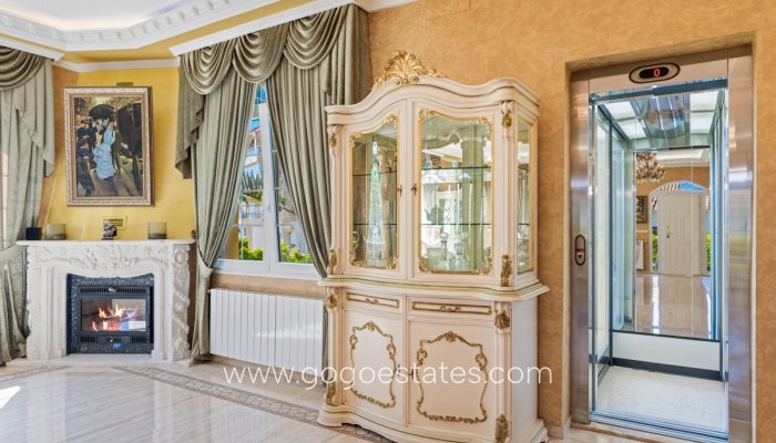 Te koop - Huis - Vrijstaande Villa - Orihuela - Playa Flamenca