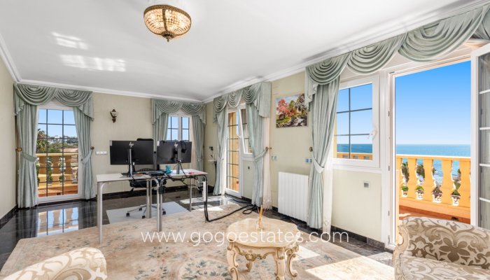 Te koop - Huis - Vrijstaande Villa - Orihuela - Playa Flamenca