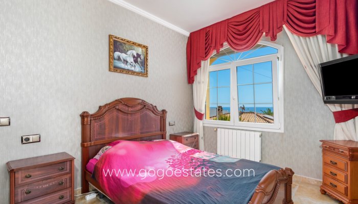 Te koop - Huis - Vrijstaande Villa - Orihuela - Playa Flamenca