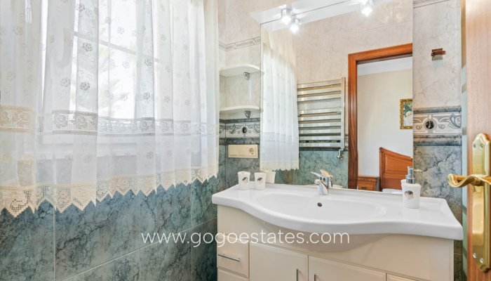 Te koop - Huis - Vrijstaande Villa - Orihuela - Playa Flamenca