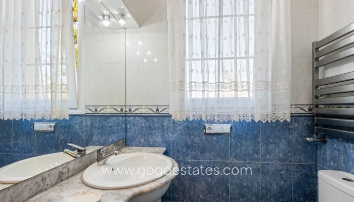 Te koop - Huis - Vrijstaande Villa - Orihuela - Playa Flamenca