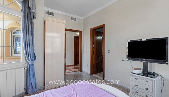 Te koop - Huis - Vrijstaande Villa - Orihuela - Playa Flamenca