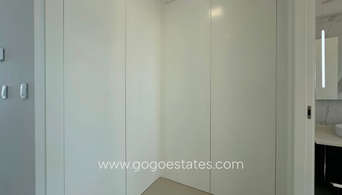 Te koop - Huis - Vrijstaande Villa - San Miguel De Salinas - San Miguel de Salinas Centro