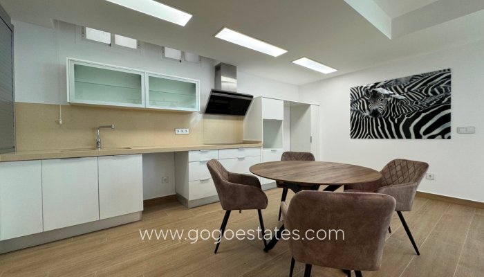 Te koop - Huis - Vrijstaande Villa - San Miguel De Salinas - San Miguel de Salinas Centro