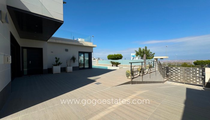 Te koop - Huis - Vrijstaande Villa - San Miguel De Salinas - San Miguel de Salinas Centro