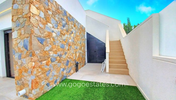 Te koop - Huis - Vrijstaande Villa - Pilar De La Horadada - Pilar de la Horadada Centro