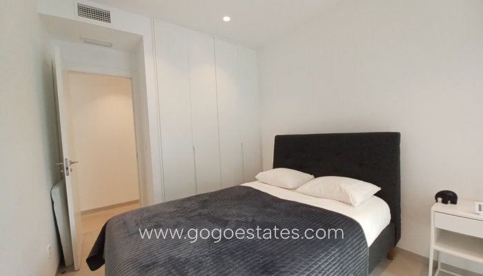 Te koop - Huis - Vrijstaande Villa - Pilar De La Horadada - Pilar de la Horadada Centro