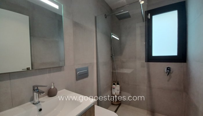 Te koop - Huis - Vrijstaande Villa - Pilar De La Horadada - Pilar de la Horadada Centro