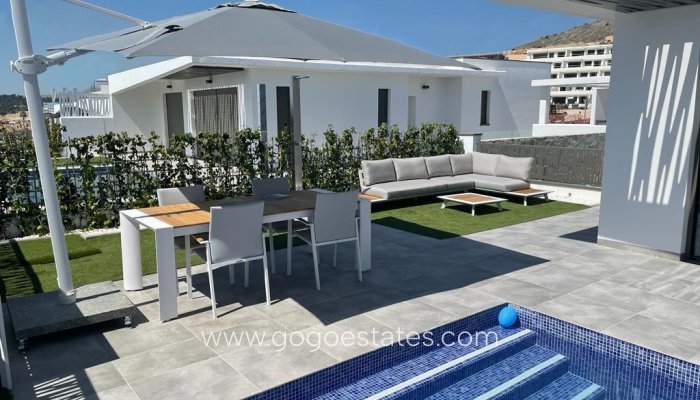 Wiederverkauf - Haus - Freistehende Villa - Finestrat