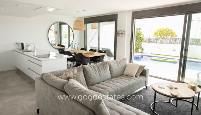 Wiederverkauf - Haus - Freistehende Villa - Finestrat