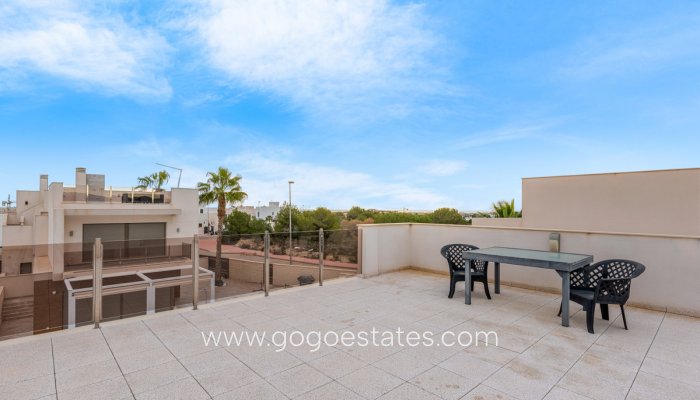 Te koop - Huis - Vrijstaande Villa - Orihuela - Villamartin