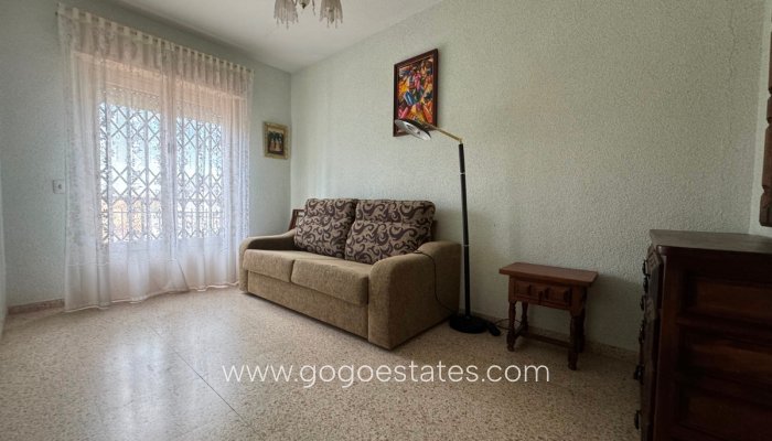 Te koop - Huis - Vrijstaande Villa - Orihuela - La Zenia