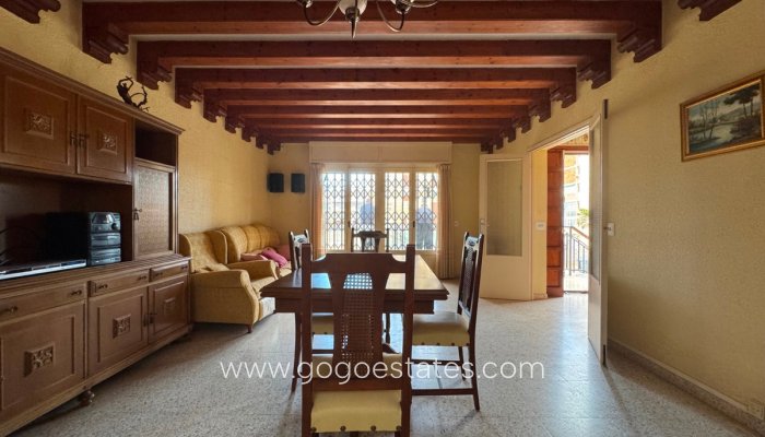 Te koop - Huis - Vrijstaande Villa - Orihuela - La Zenia