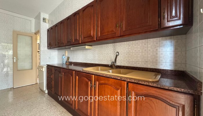 Te koop - Huis - Vrijstaande Villa - Orihuela - La Zenia