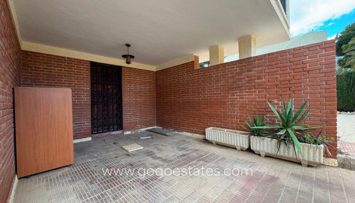 Te koop - Huis - Vrijstaande Villa - Orihuela - La Zenia