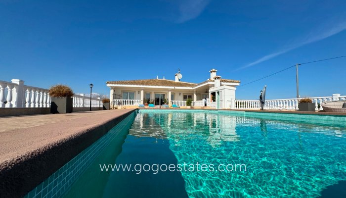 Te koop - Huis - Vrijstaande Villa - Rojales - Rojales Centro