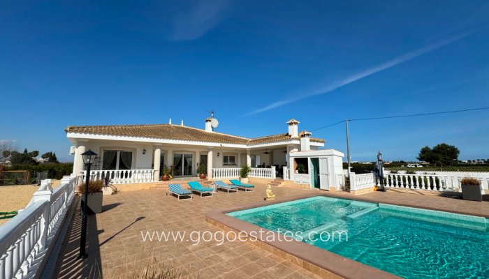 Te koop - Huis - Vrijstaande Villa - Rojales - Rojales Centro