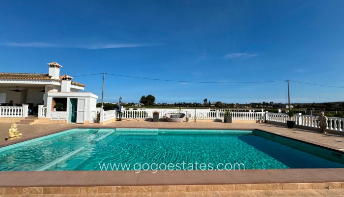 Te koop - Huis - Vrijstaande Villa - Rojales - Rojales Centro