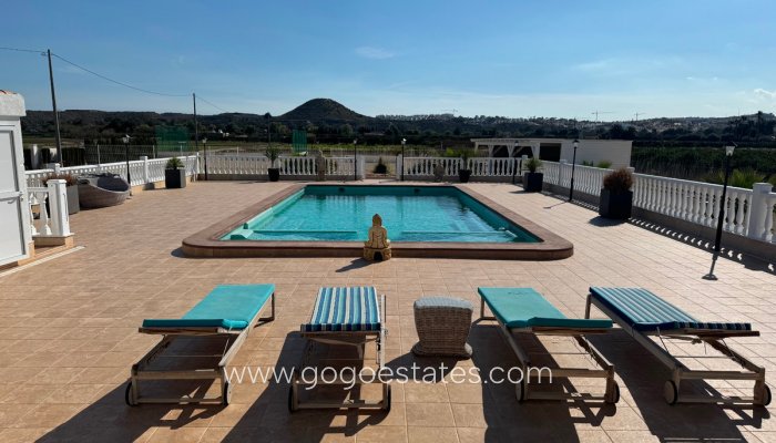 Te koop - Huis - Vrijstaande Villa - Rojales - Rojales Centro