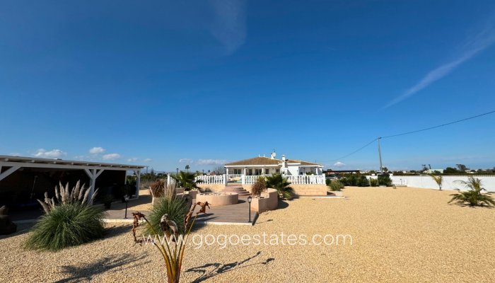 Te koop - Huis - Vrijstaande Villa - Rojales - Rojales Centro