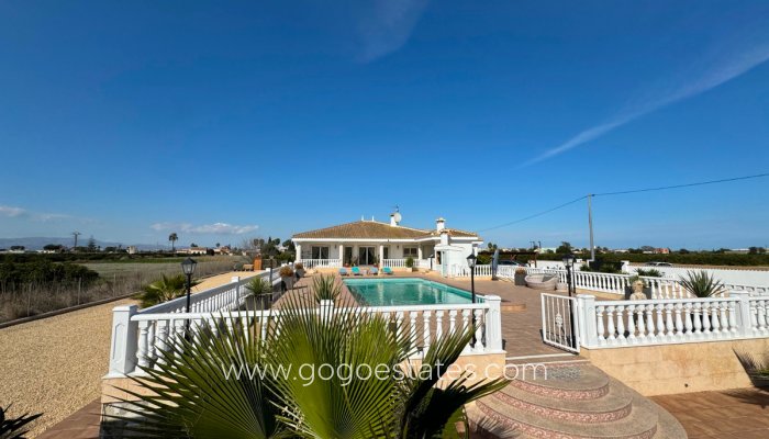 Te koop - Huis - Vrijstaande Villa - Rojales - Rojales Centro