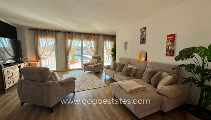 Te koop - Huis - Vrijstaande Villa - Rojales - Rojales Centro