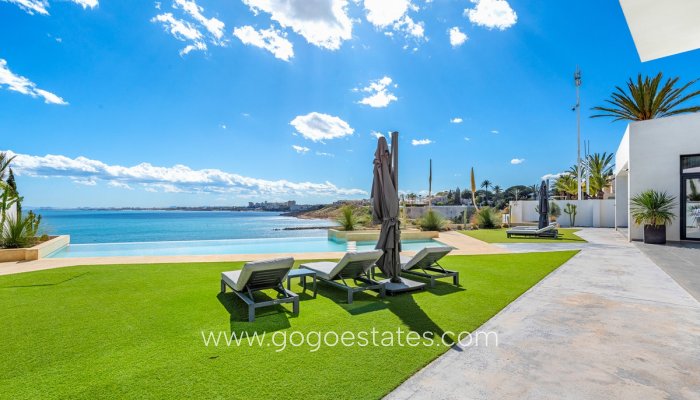 Te koop - Huis - Vrijstaande Villa - Orihuela - Cabo Roig