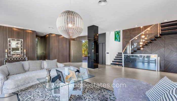 Te koop - Huis - Vrijstaande Villa - Orihuela - Cabo Roig