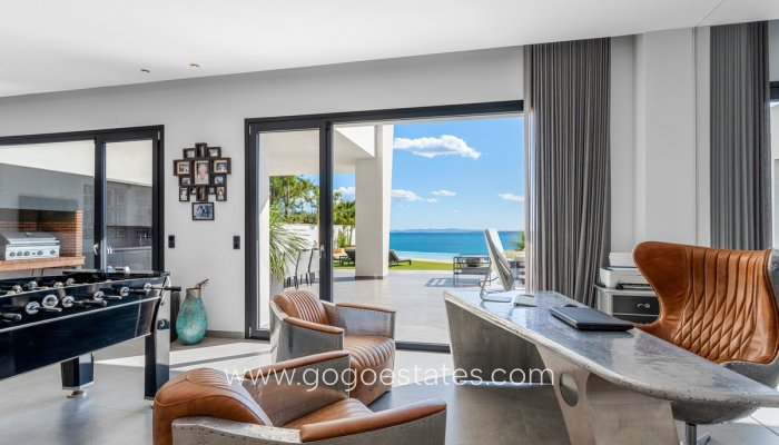 Te koop - Huis - Vrijstaande Villa - Orihuela - Cabo Roig