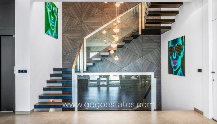 Te koop - Huis - Vrijstaande Villa - Orihuela - Cabo Roig