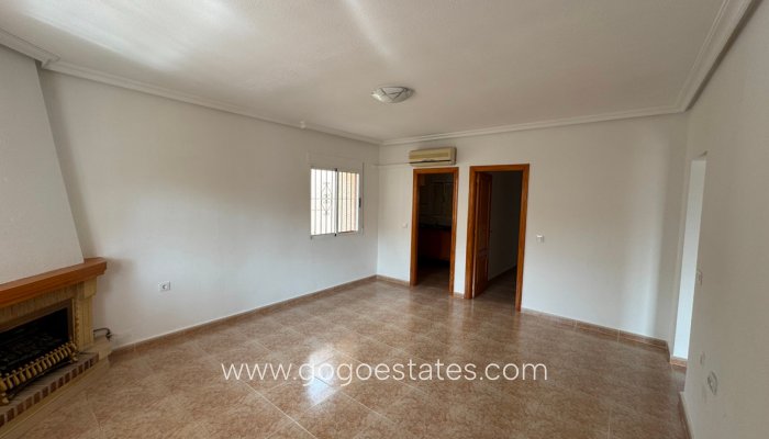 Te koop - Huis - Vrijstaande Villa - Algorfa - Algorfa Centro