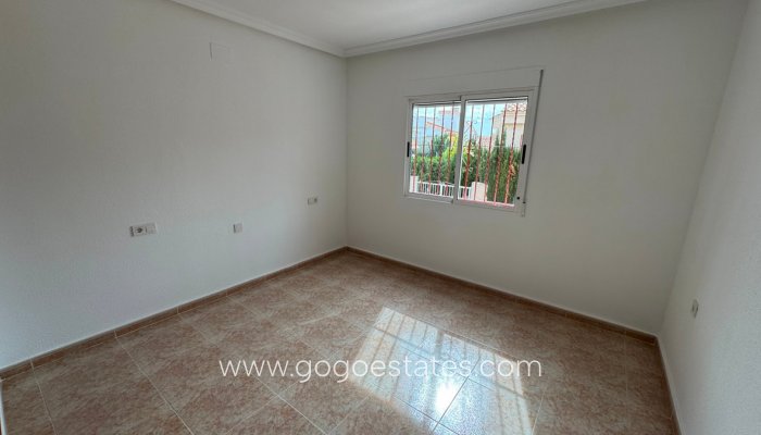 Te koop - Huis - Vrijstaande Villa - Algorfa - Algorfa Centro