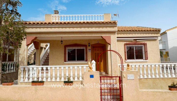 Te koop - Huis - Vrijstaande Villa - Algorfa - Algorfa Centro