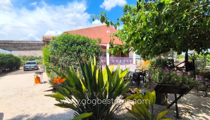 Te koop - Huis - Finca - Cortijo - Orihuela - Orihuela Centro