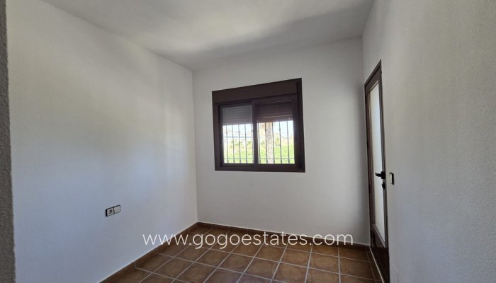 Te koop - Huis - Halfvrijstaande woning - Algorfa - Algorfa Centro