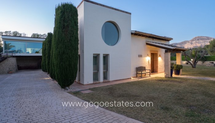 Te koop - Huis - Vrijstaande Villa - Jávea Xàbia - Jávea - Xàbia Centro