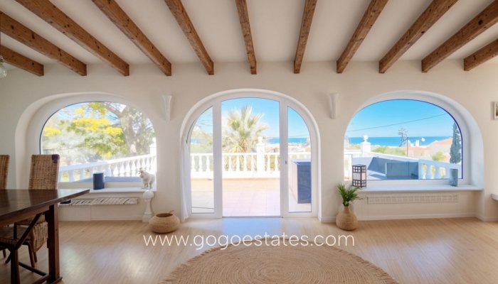 Te koop - Huis - Vrijstaande Villa - Dénia - Denia Centro