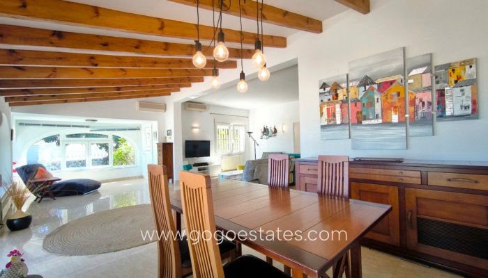 Te koop - Huis - Vrijstaande Villa - Dénia - Denia Centro