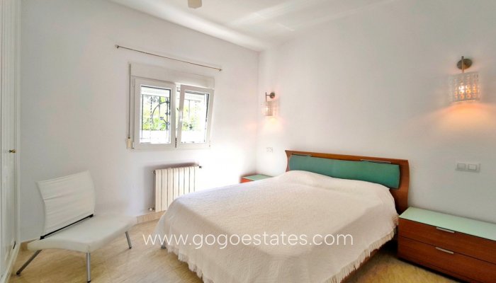 Te koop - Huis - Vrijstaande Villa - Dénia - Denia Centro