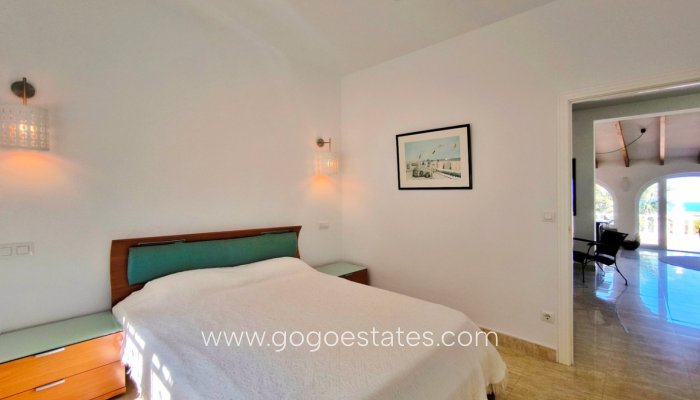 Te koop - Huis - Vrijstaande Villa - Dénia - Denia Centro