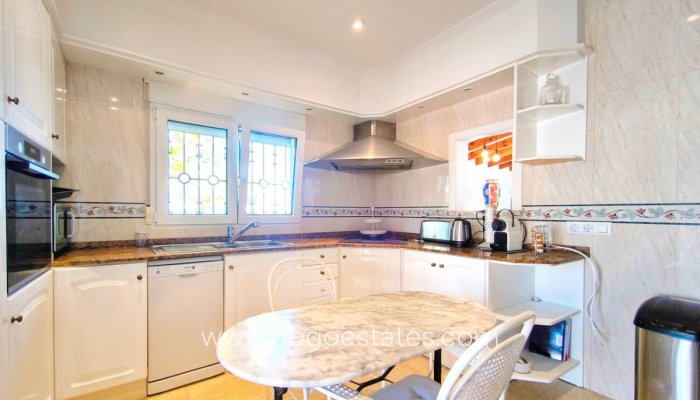 Te koop - Huis - Vrijstaande Villa - Dénia - Denia Centro